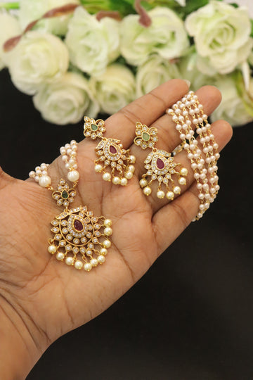 Pearl Radiance Antique Necklace Set