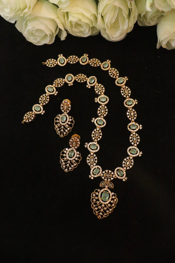 Mint Glow Diamond Finish Necklace Set