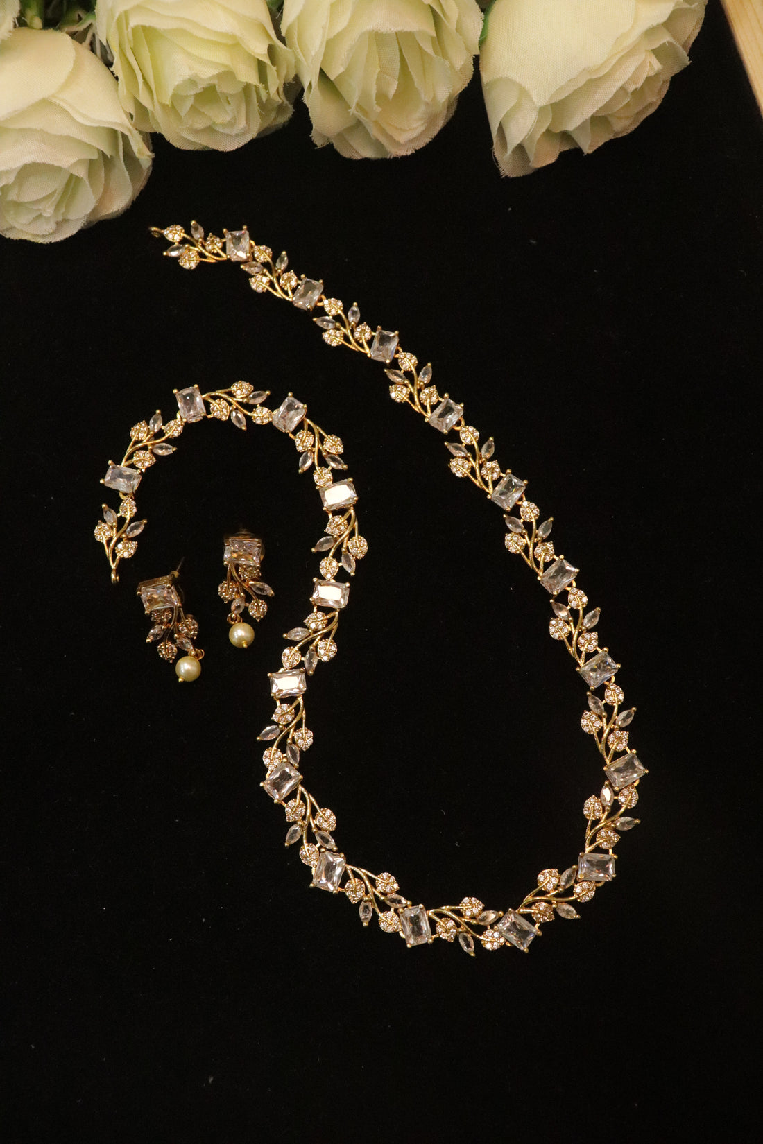 Enchanted Leaf Sparkle Necklace Set