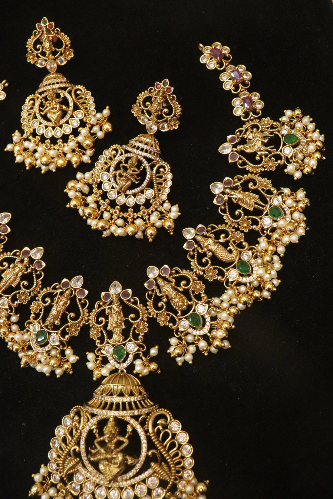 Divine Heritage Dasavatharam Antique Haram Set
