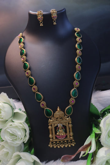 Divine Lakshmi Palakka Matte Mid Haram