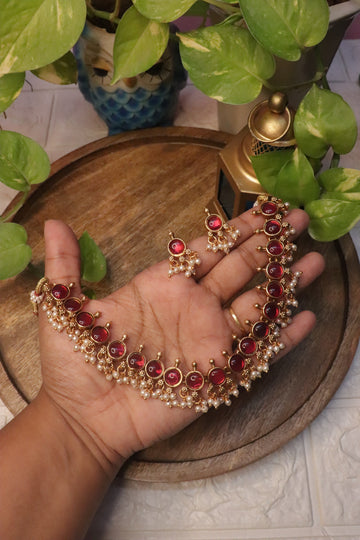 Ruby Bezel Pearl Matte Necklace Set