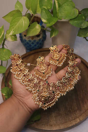 Divine Lakshmi Pearl Necklace Set