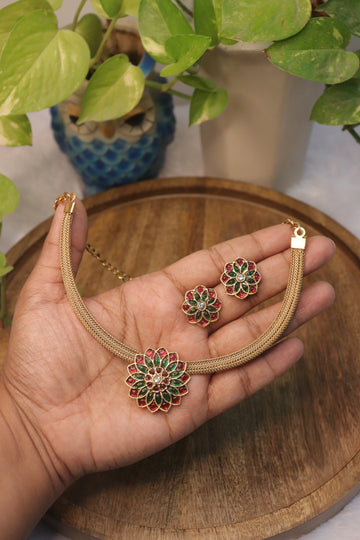 Floral Grace Hasli Choker Necklace Set