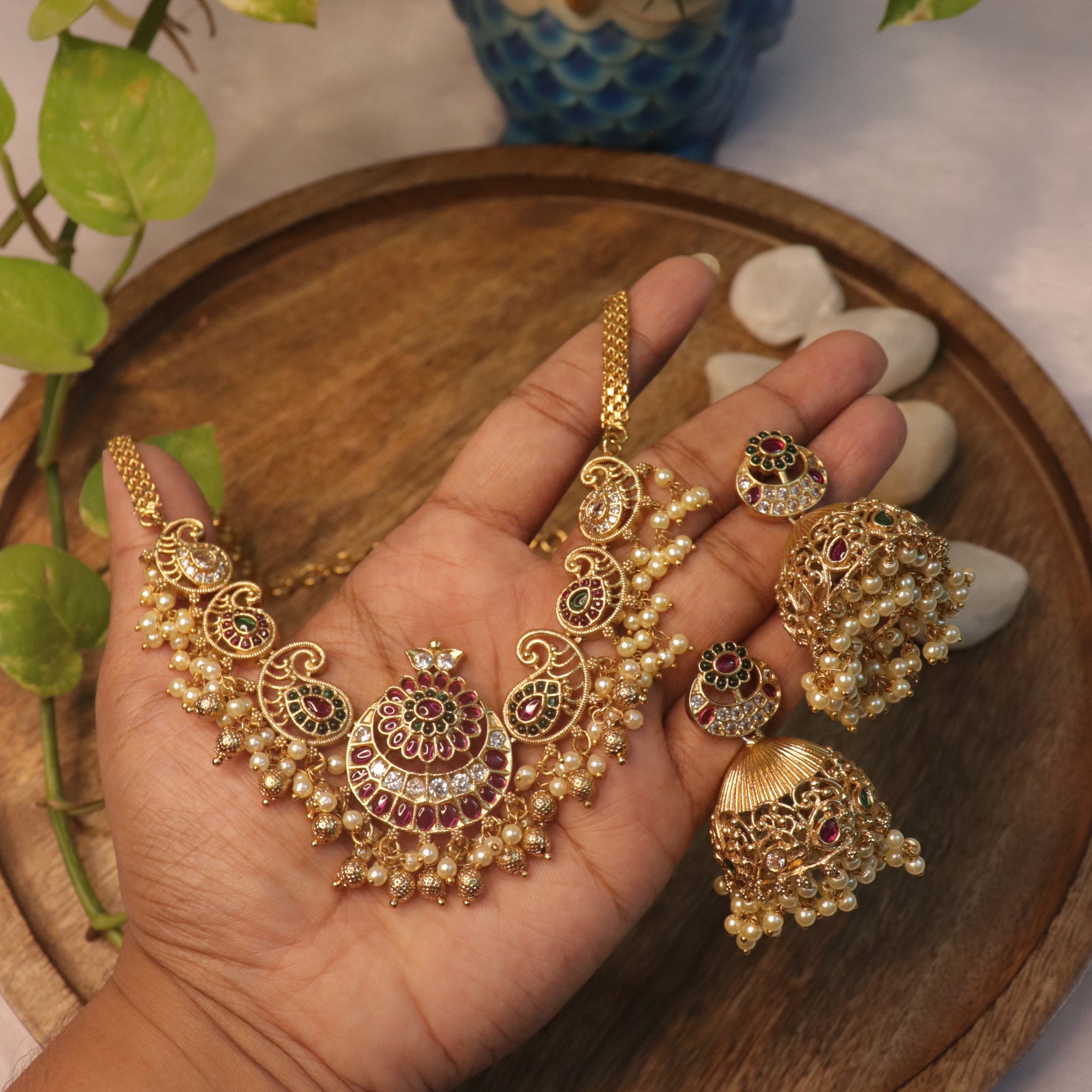 Royal Radiance Kemp AD Necklace Set