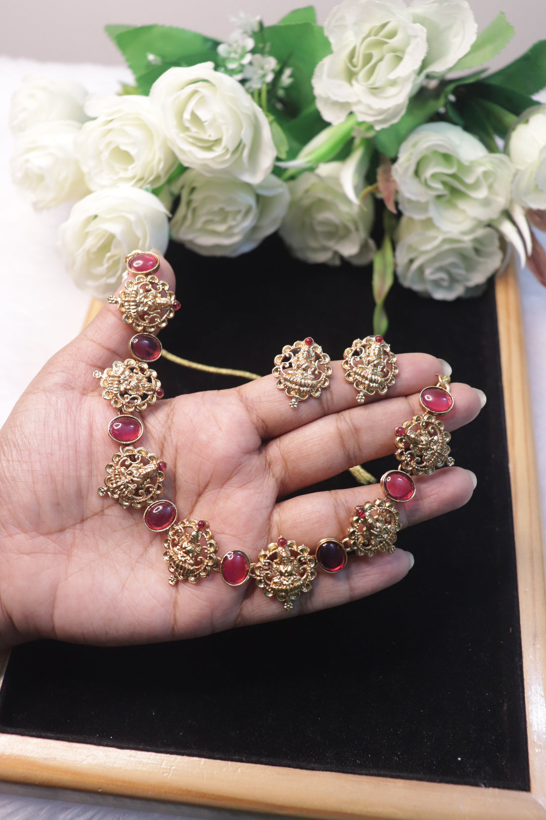 Divine Lakshmi Heritage Temple Necklace Set