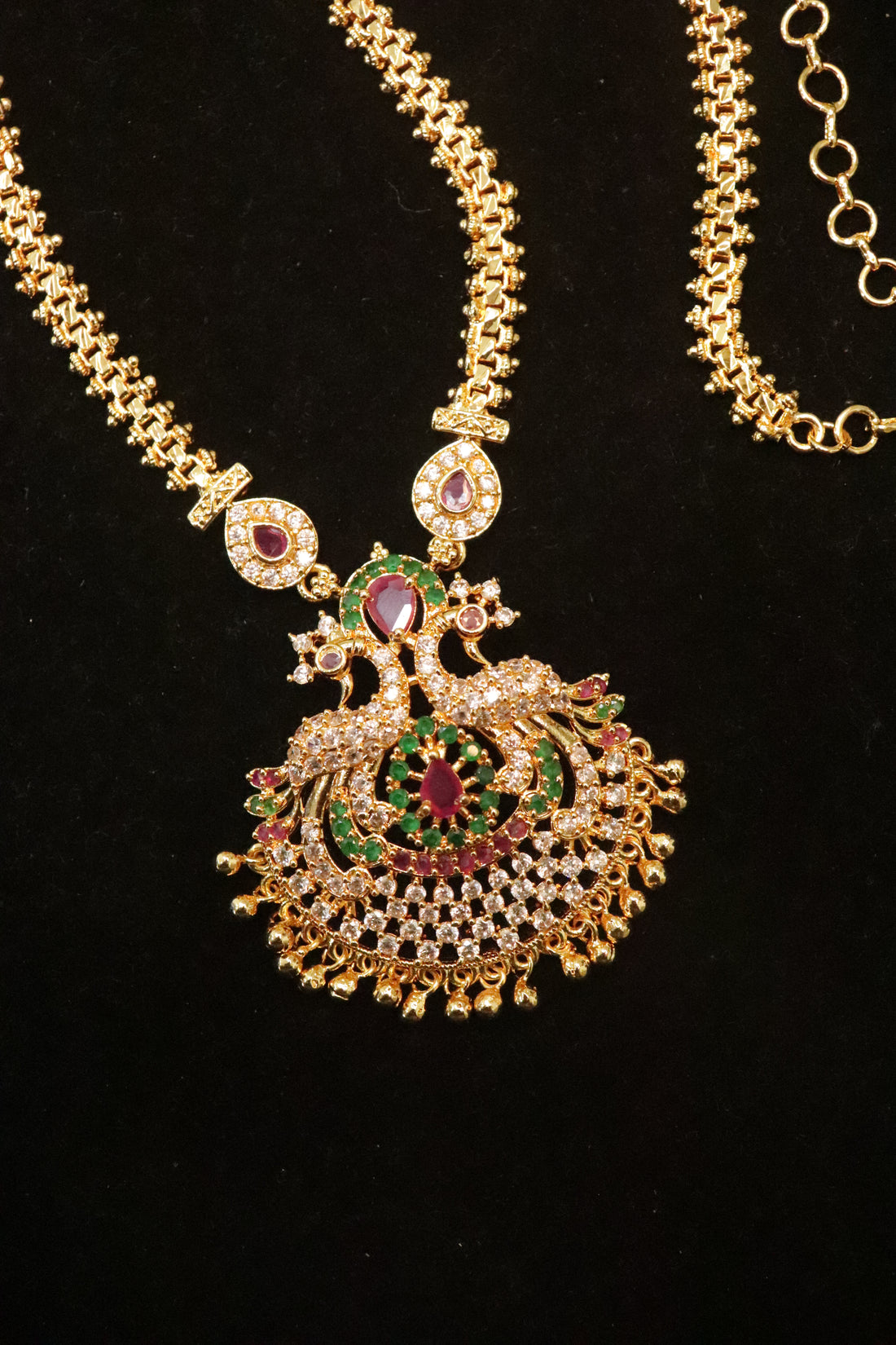 Regal Twin Peacock AD Dollar Chain (24")