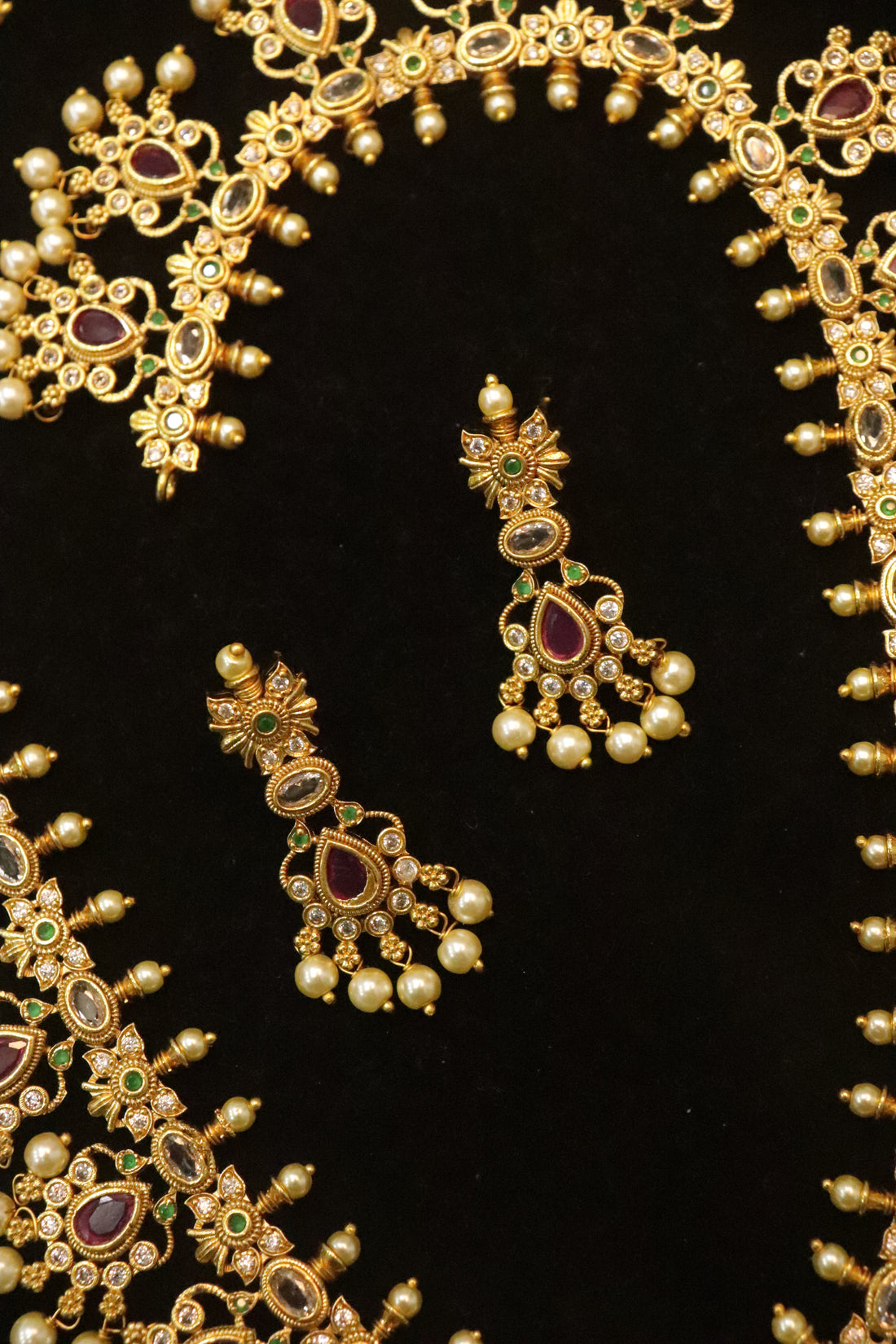 Antique Gutta Pusalu Heritage Haram Set