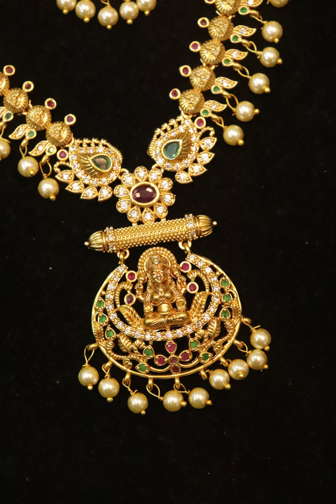 Lakshmi Pearl-Cluster Antique Necklace Set