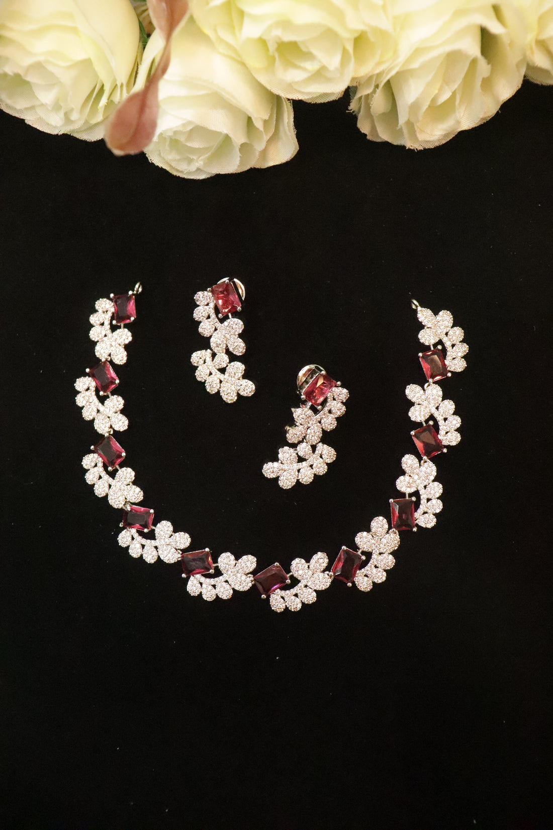 Sparkling Leaf Cascade AD Necklace