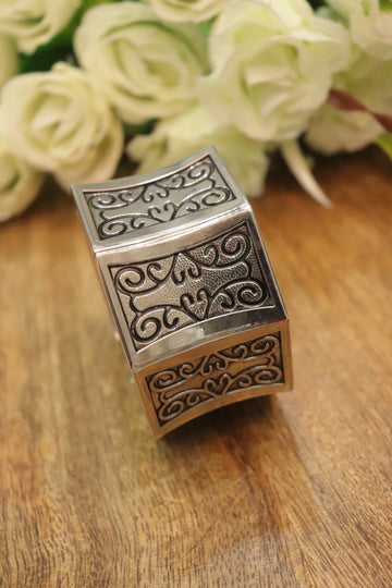 Heritage Scroll Kada – Antique Silver Finish