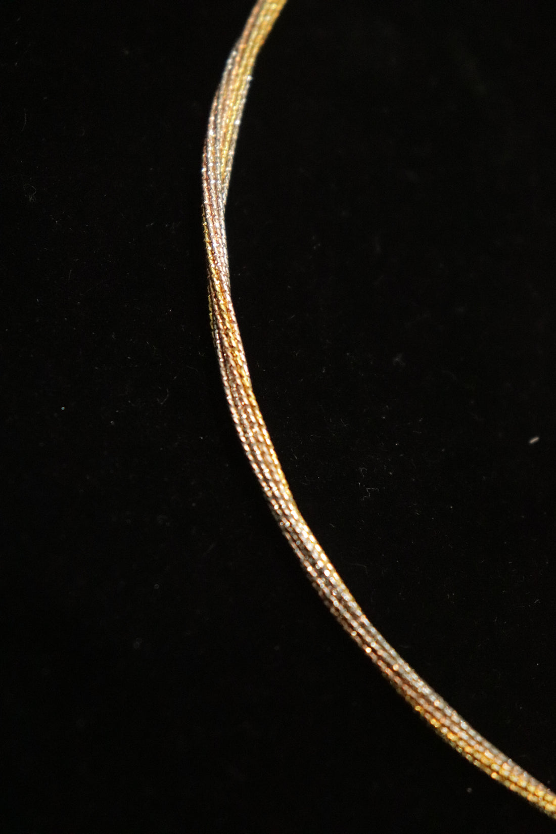 Trinity Twirl Hasli Chain