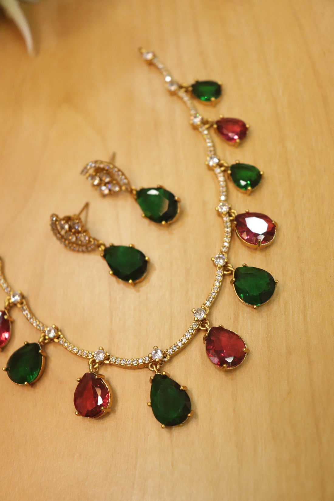 Emerald Ruby Drop Antique AD Necklace Set