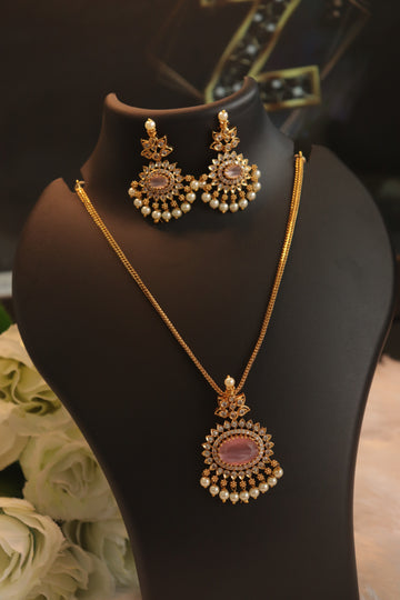 Royal AD Attigai Pattern Necklace Set with Earrings