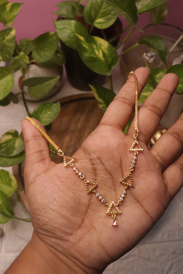 Trinity Spark Microplated Dollar Chain – 18"