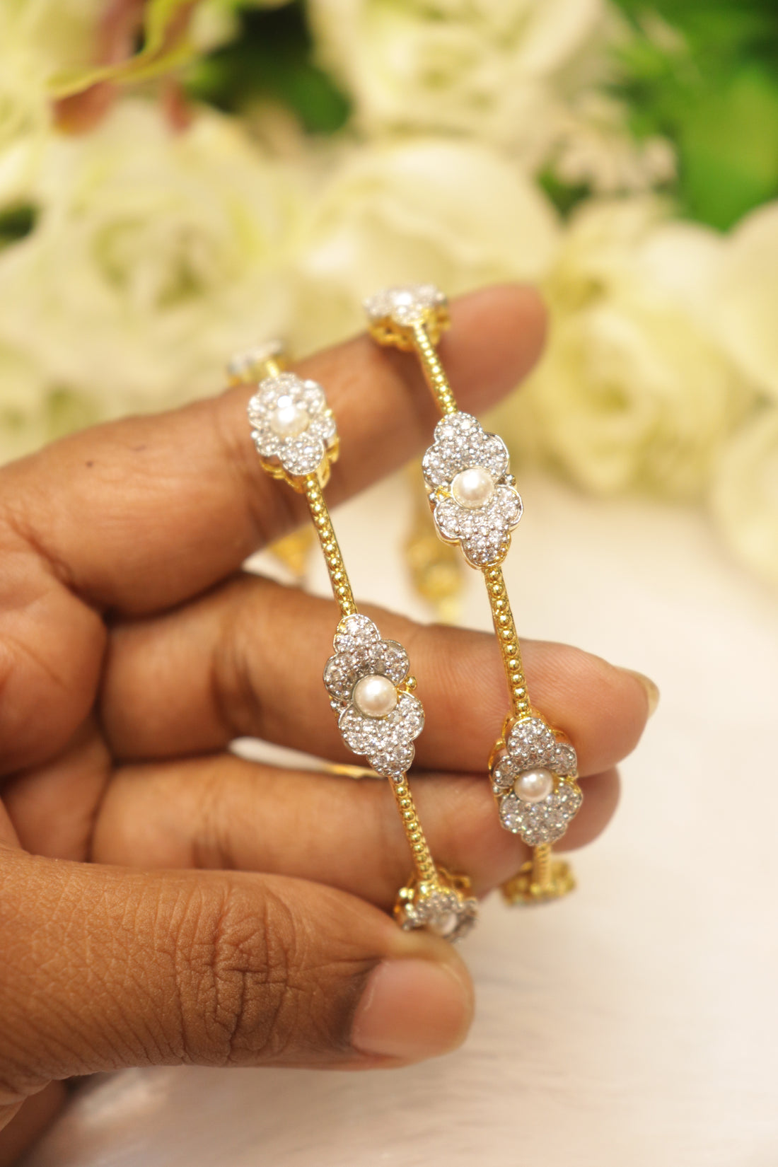 Elegant Floral Pearl GJ Polish Bangles