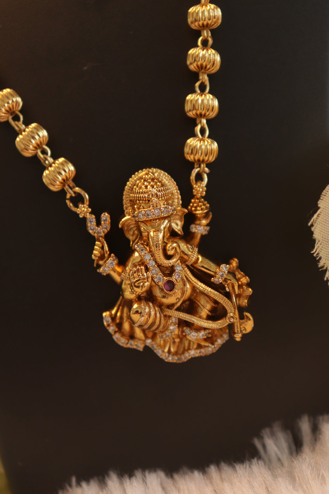 Sri Vinayagar Antique AD Mid-Haram