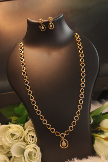 Aurelia AD Drop Necklace Set