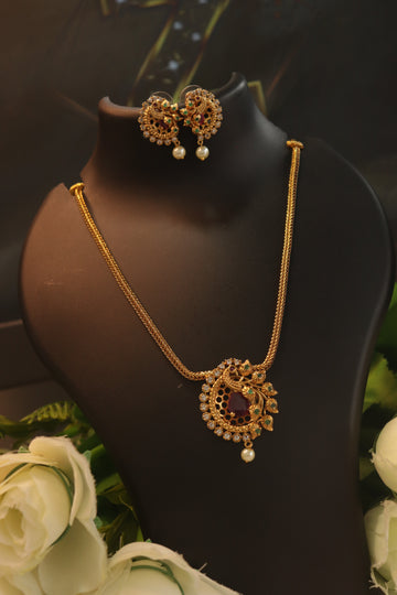Royal Peacock Antique AD Pendant Necklace Set