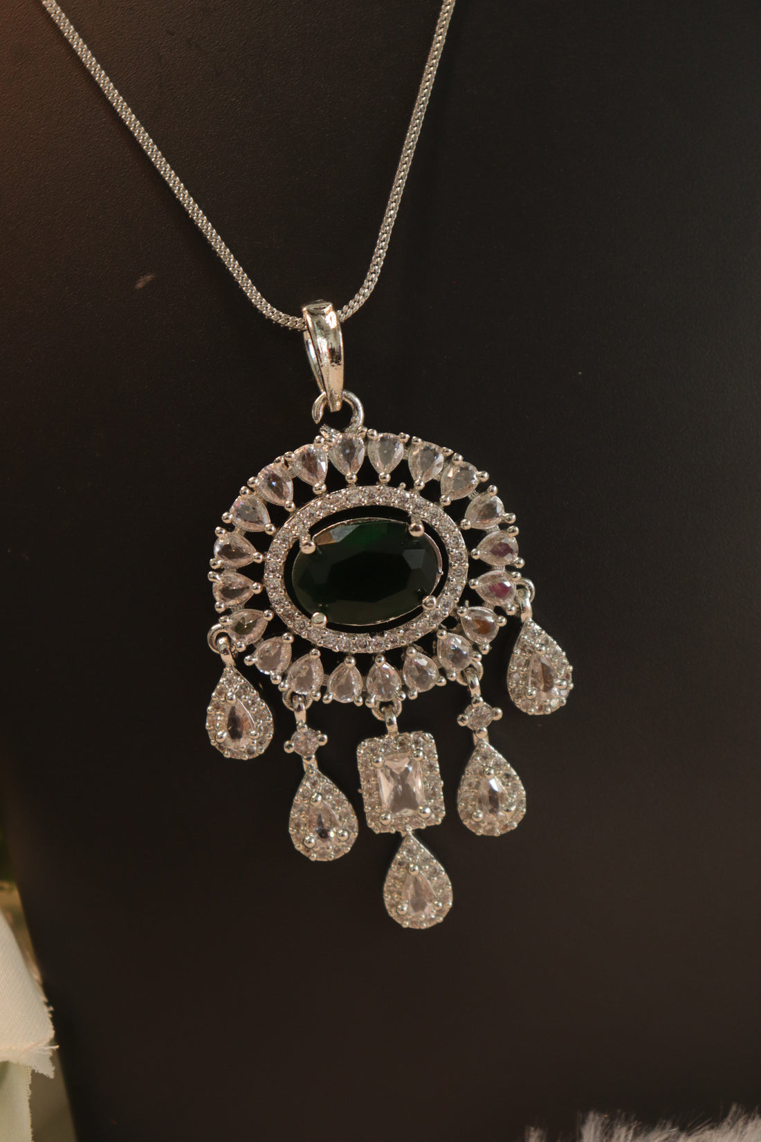Halo Luxe Pendant Set - Green