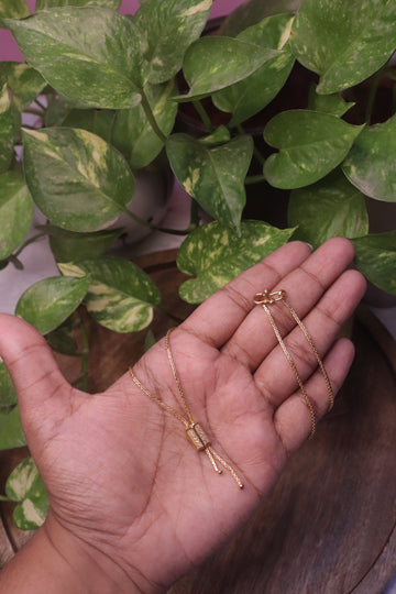 Minimal AD Bar Pendant Microplated Chain