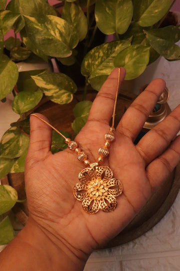 Antique Floral Filigree 18-Inch Microplated Chain