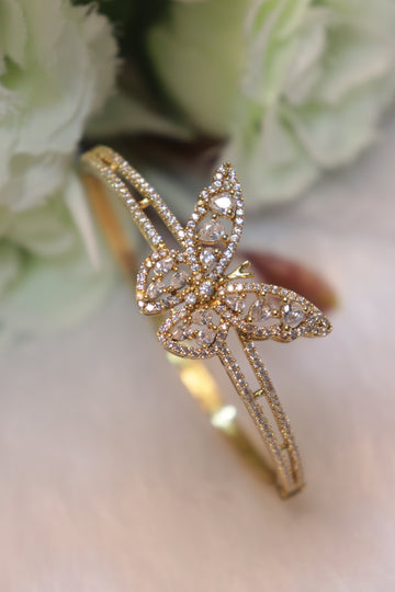 Flutter Luxe Open Kada Bangle - White