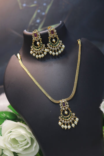 Elegant Chandbali AD Necklace with Matching Earrings