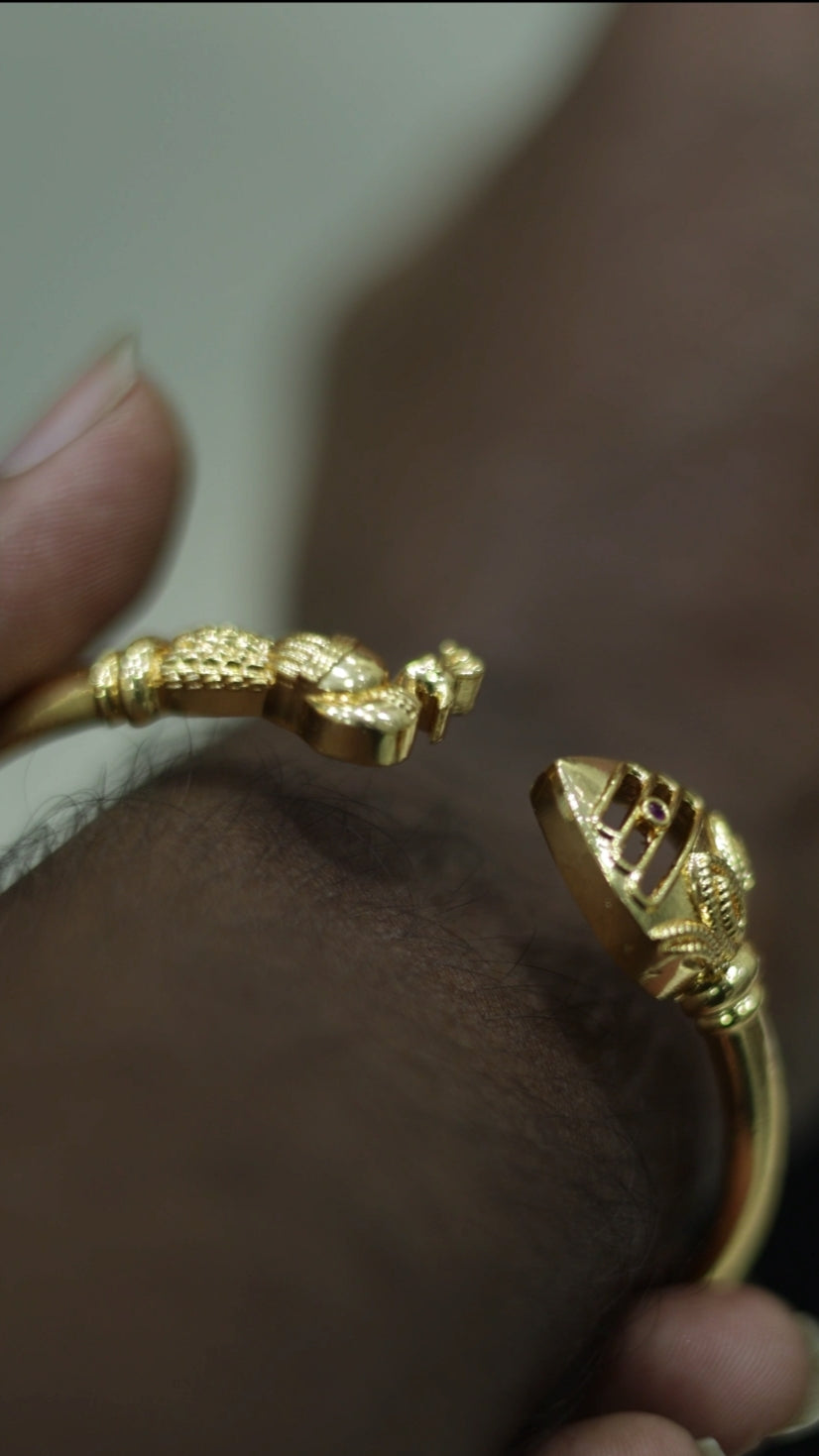 Divine Murugan Vel & Peacock Microplated Kada