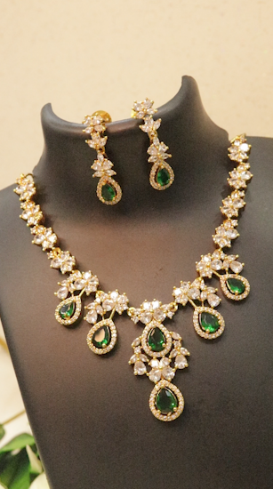 Floral Drop AD Stone Necklace Set